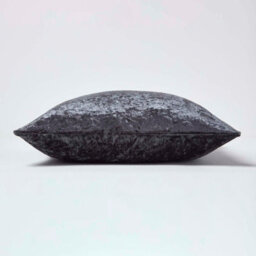 Homescapes Dark Grey Luxury Crushed Velvet Cushion Cover, 45 X 45 Cm - thumbnail 3