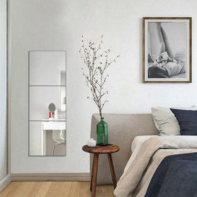 Garden Sanctuary 3 Pcs Square Acrylic Self Adhesive Frameless Wall Mirror Wall Stickers 40Cm L X 40Cm W - image 1