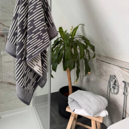 Allure Bath Fashions Pop Up Zero Twist Barcode Stripe Pair Of Bath Towels - Dark Steel - thumbnail 2
