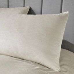 Laurence Llewelyn-Bowen Montrose Luxury Ivory Velvet Duvet Cover Set - thumbnail 2