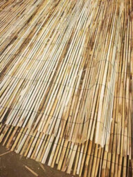 Prime Plus 2M X 4M Natural Split Reed Fence Hand-Woven Reed Screening Outdoor Garden Privacy - thumbnail 3