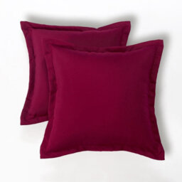 Homescapes Luxury Outdoor Cushions 2 Set, Waterproof Filled Cushions, Soft-Touch,plain Burgundy Red,for Garden And Indoors,45X45Cm - thumbnail 1