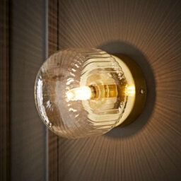 Valuelights Calpe Brushed Gold Flush Wall Light With Ribbed Clear Shade And Bulb - thumbnail 5