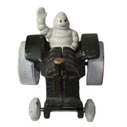 AB Tools Michelin Man Waving In Tractor Mascot Figure Statue Bibendum Figurine Cast Iron - thumbnail 2