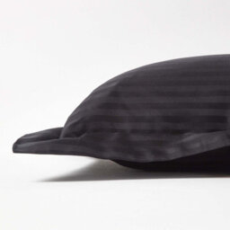 Homescapes Black Egyptian Cotton Ultrasoft King Size Oxford Pillowcase 330 Tc - thumbnail 2