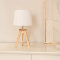 Valuelights Jackson Pair Of Natural Wood Tripod Table Lamps With Fabric Shades - thumbnail 3