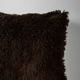 Catherine Lansfield Cuddly Deep Pile Faux Fur 45X45Cm Cushion Chocolate - thumbnail 3