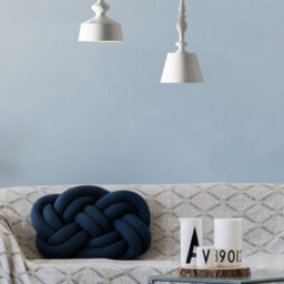 Wyld And Coco Curvilinear Pendant Lamp In Matt White Metal - Modern Adjustable Ceiling Light For Dining And Kitchen Islands - thumbnail 2