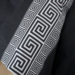 Catherine Lansfield Bedding Artemis Greek Key Reversible Double Duvet Cover Set With Pillowcases Black - thumbnail 4