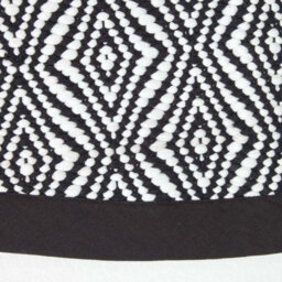 Homescapes Trance Black And White Diamond Pattern Recycled Fibre Rug, 150 Cm Round - thumbnail 3