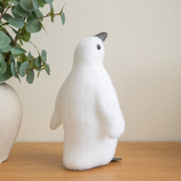 Samuel Alexander 26Cm Freestanding Flocked Christmas Penguin Decoration - thumbnail 5