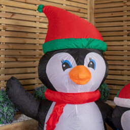 Samuel Alexander 1.5M Light Up Christmas Inflatable Penguin Family With 12 White Leds - thumbnail 5