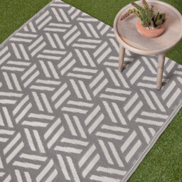 Homescapes Luxury Outdoor Rug Waterproof Reversible For Garden, 180 X 270 Cm, Grey & White, Recycled, Luna Geometric - thumbnail 2