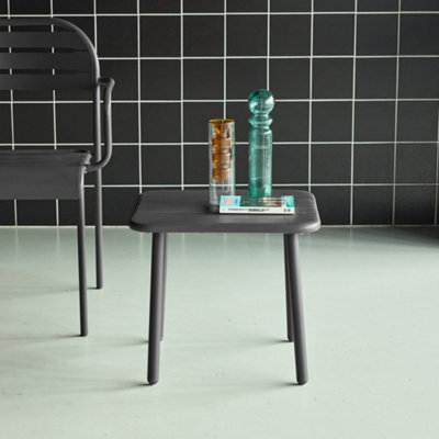 Sweeek - Square Steel Garden Coffee Table Anthracite 45X45X40 Cm - Amelia - image 1