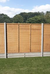 Forest Garden Heritage Traditional Overlap Dip Treated 5Ft Golden Brown Wooden Fence Panel (W)1.83M (H)1.5M - thumbnail 4
