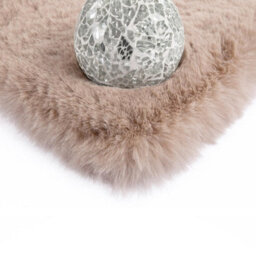 Super Soft Cream Faux Rabbit Fur Luxurious Rug - 160Cm X 230Cm - thumbnail 3