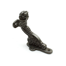 Oakcrafts - Antique Cast Iron Ornate Animal Head Handrail Bracket - thumbnail 3
