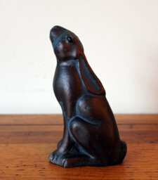 Inspirational Gifting Miniature Moongazing Hare Garden Sculpture Ornament - thumbnail 4