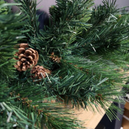 Samuel Alexander 2.7M Green Christmas Garland With Pine Cones And Mixed Needles - thumbnail 7