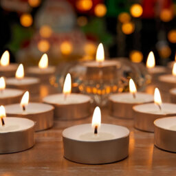 Tea Lights Candles 8 Hour Long Burn Time White Unscented 100 Pack - thumbnail 6
