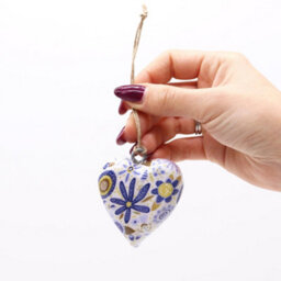 Serenityy Large Blue Floral Decorative Wood Heart Plaque, Gloss Finish - thumbnail 1