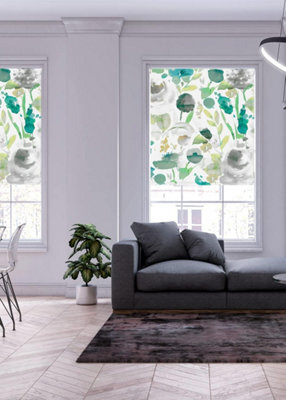 Lister Cartwright Spring Floral Patterned Blackout Roller Blinds Windows Blind (120 X 160 Cm)  Child Safety Included - image 1