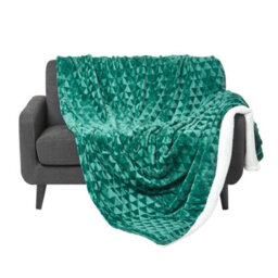 Homescapes Emerald Green Geometric Triangle Velvet Throw, 130 X 160 Cm