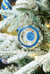 Christmas Tree World The 9Ft/270Cm Pre-Lit Snowy Alpine Tree With Warm White Lights - thumbnail 8
