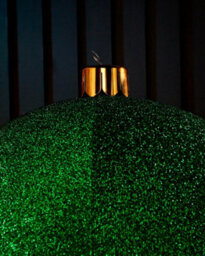 WeRChristmas Inflatable Tinsel Christmas Bauble, Green, 76 Cm - thumbnail 3