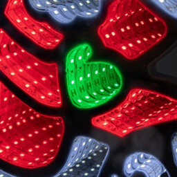 Samuel Alexander 60Cm Light Up Santa In Sleigh With Present Christmas Infinity Mirror With Multi-Coloured Leds - thumbnail 5