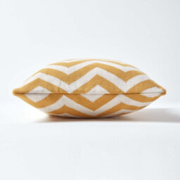Homescapes Mustard Yellow Geometric Cotton Knitted Cushion Cover, 45 X 45 Cm - thumbnail 2