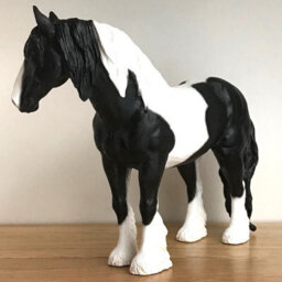 Animal Crackers Large 26Cm Piebald Black & White Cob Figurine By Leonardo,  Gift Boxed - thumbnail 4