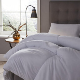 Silentnight Warm & Cosy 15 Tog, White, Double - thumbnail 2
