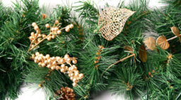 Best Artificial 6Ft Gold Decorated Christmas Garland Supplied With 50 Warm White Battery Lights Banister Fireplace Staircase - thumbnail 3