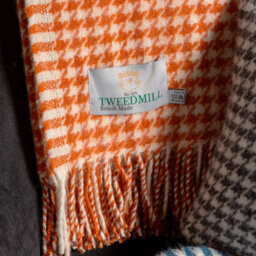 Tweedmill Houndstooth 100% Wool Throw Over Blanket - thumbnail 2