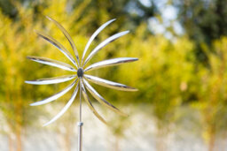 Home 2 Garden Modern Starburst Wind Dancer On Stake - thumbnail 2