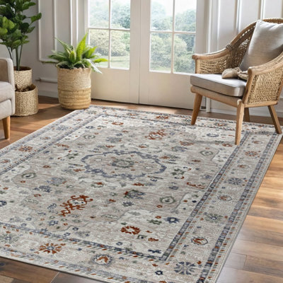 Cream Traditional Medium Rug, (L)170Cm X (W)120Cm - image 1