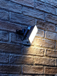 Auraglow Integrated Led Flood Light 4000K-Black-20W - 1650Lm-Standard On/off - thumbnail 3