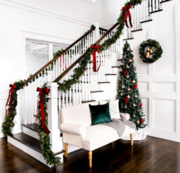 SuperGift.com 9Ft Pre Lit Artificial Green Christmas Garland Reusable Festive Decoration For Indoor & Outdoor - thumbnail 3
