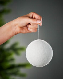 Werchristmas White Snowball Baubles 10 Cm 12 Pack - thumbnail 5