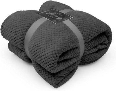 Gc Gaveno Cavailia Fluffy Pop Extra Large Throw 200X240Cm Grey Soft & Cosy King Size Blanket Waffle Throw - image 1