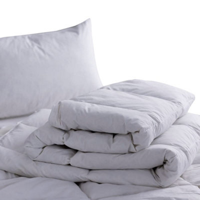 Belledorm Hotel Duck Plain Duvet White (King) - image 1