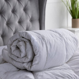 Belledorm Hotel Duck Plain Duvet White (King) - thumbnail 2