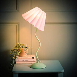 Valuelights Wiggle Lilac Pleated Scallop Lamp Shade Moss Green Metal Table Lamp - thumbnail 5