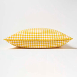 Homescapes Cotton Gingham Check Yellow Cushion Cover, 60 X 60 Cm - thumbnail 3
