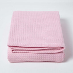 Homescapes Organic Cotton Waffle Blanket/ Throw Pink, 228 X 228 Cm - thumbnail 2