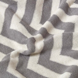 Homescapes Grey Chevron Cotton Knitted Throw, 130 X 170 Cm - thumbnail 4