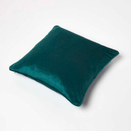 Homescapes Green Filled Velvet Cushion With Piped Edge 46 X 46 Cm - thumbnail 5