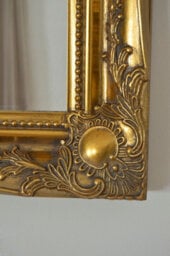 Mirroroutlet Hamilton Vintage Gold Antique Design Accent Mirror 66 X 56Cm - thumbnail 2
