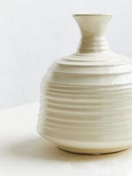 Orsina Contemporary Cream Small Ribbed Ceramic Vase, Durable Floral Vase, Easily Maintained Stoneware Flower Vase - thumbnail 5